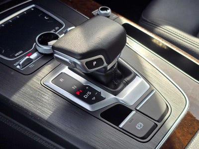 2020 Audi Q5 Premium Plus
