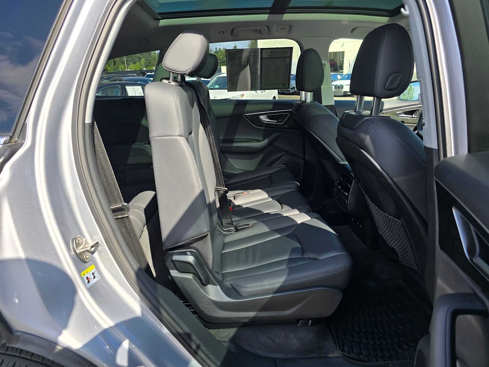 2021 Audi Q7 Premium Plus