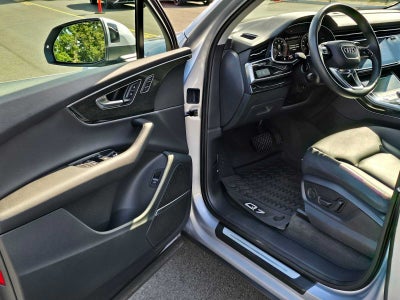 2021 Audi Q7 Premium Plus