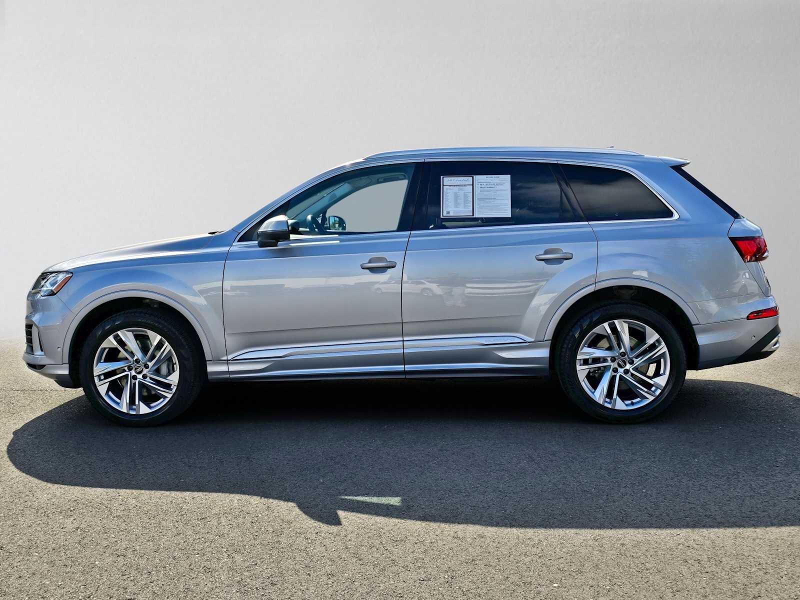 2021 Audi Q7 Premium Plus