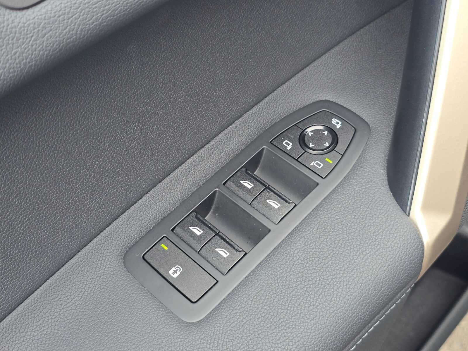 2023 BMW iX xDrive50 xDrive50
