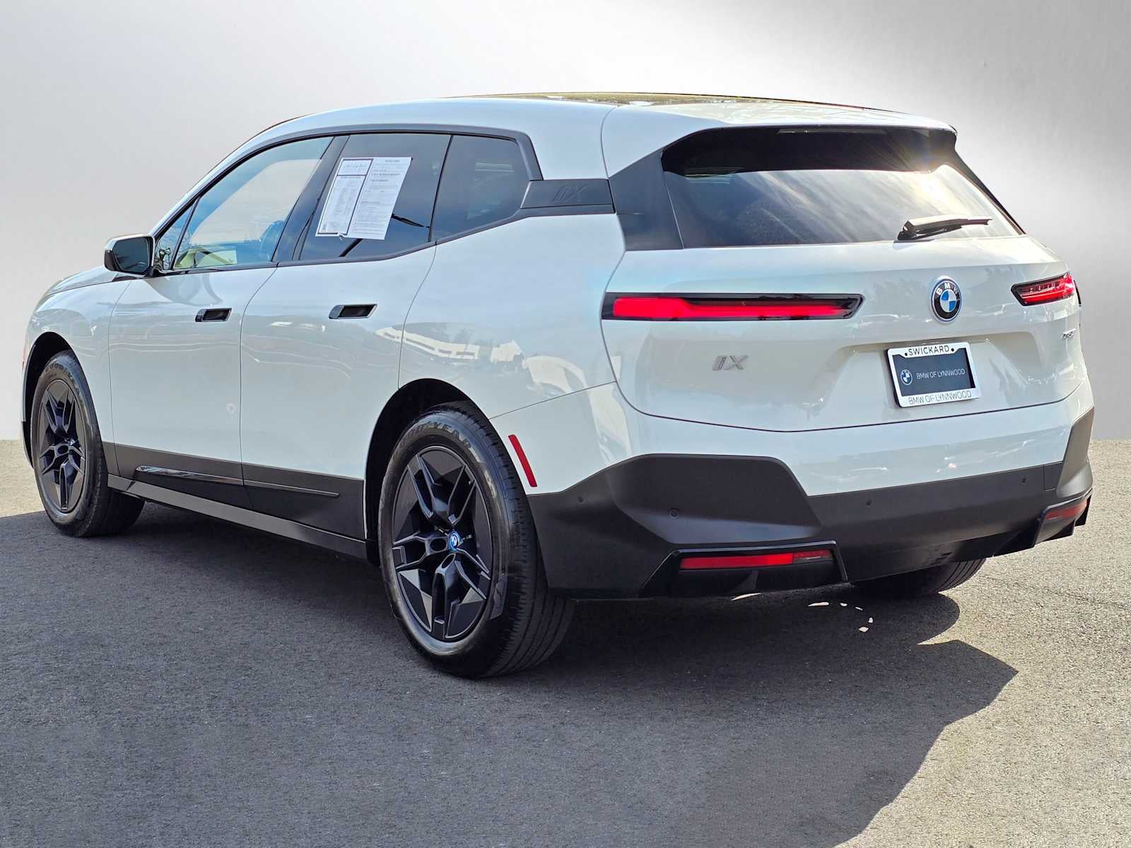 2024 BMW iX xDrive50 xDrive50