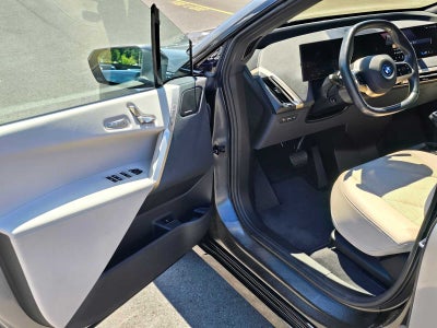 2024 BMW iX xDrive50