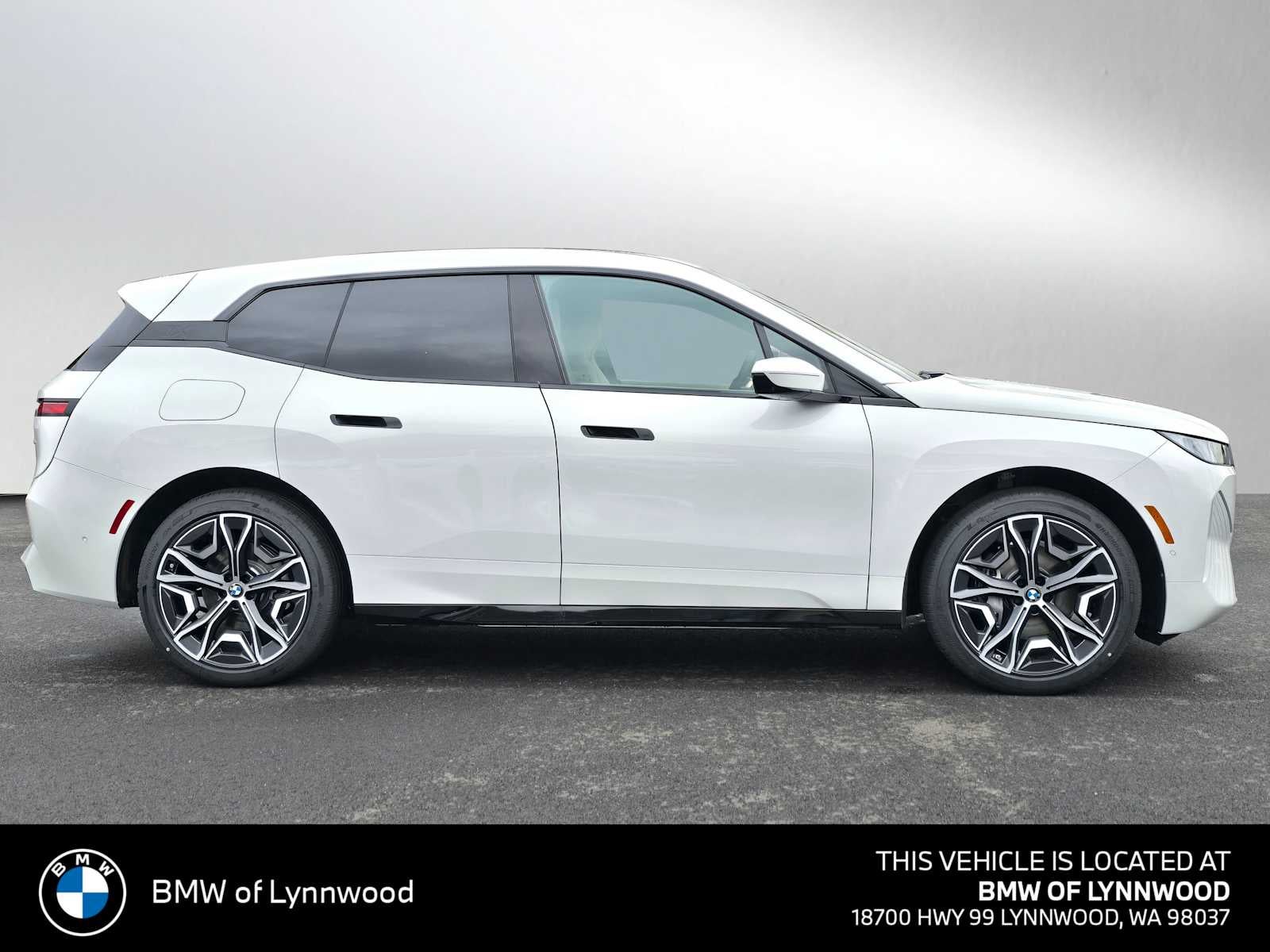 2026 BMW iX xDrive45 xDrive45