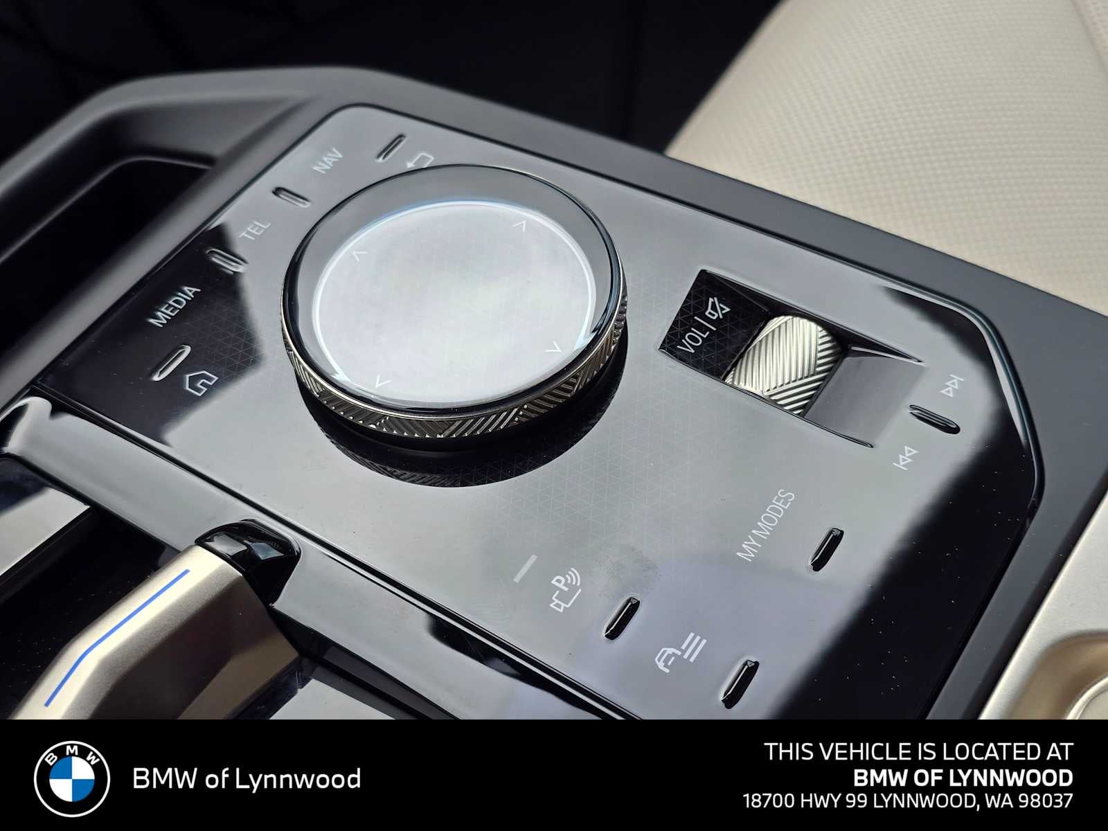 2026 BMW iX xDrive45 xDrive45
