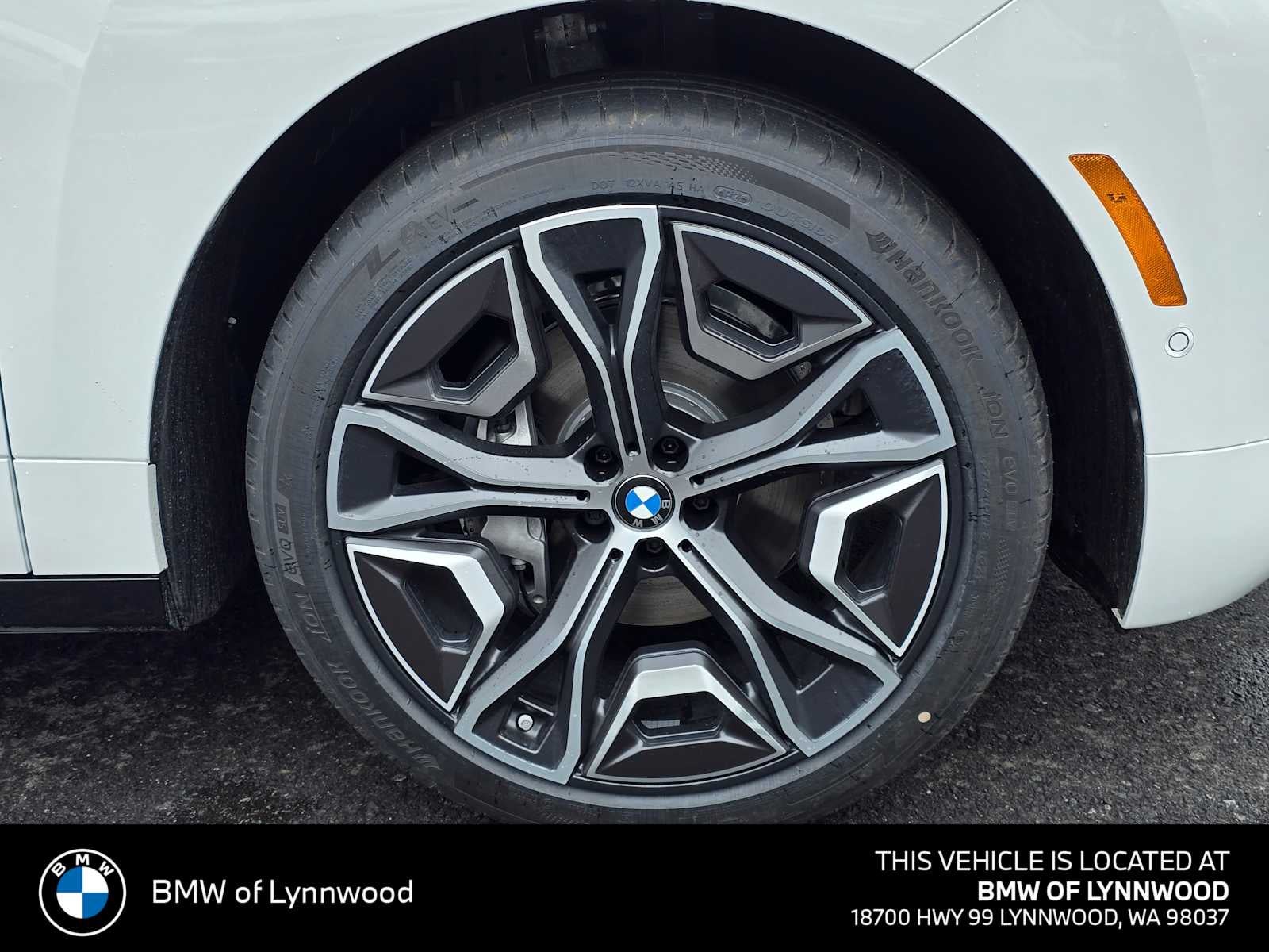 2026 BMW iX xDrive45 xDrive45