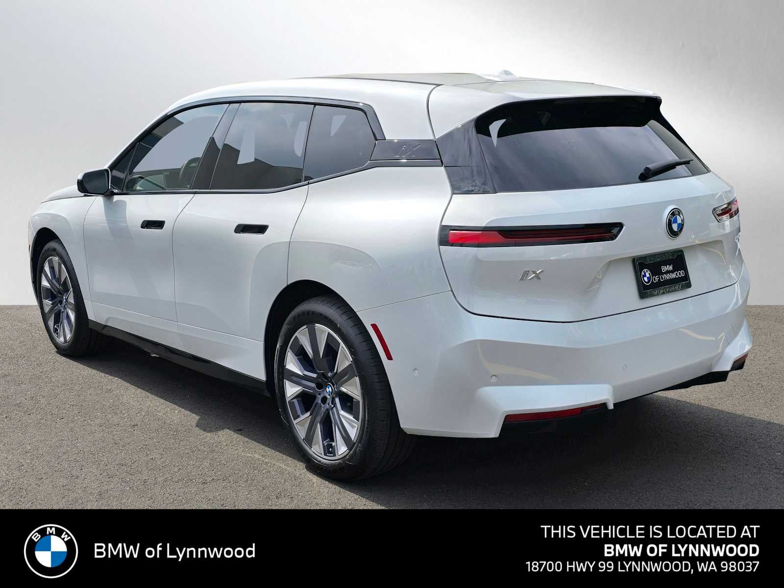 2026 BMW iX xDrive45 xDrive45