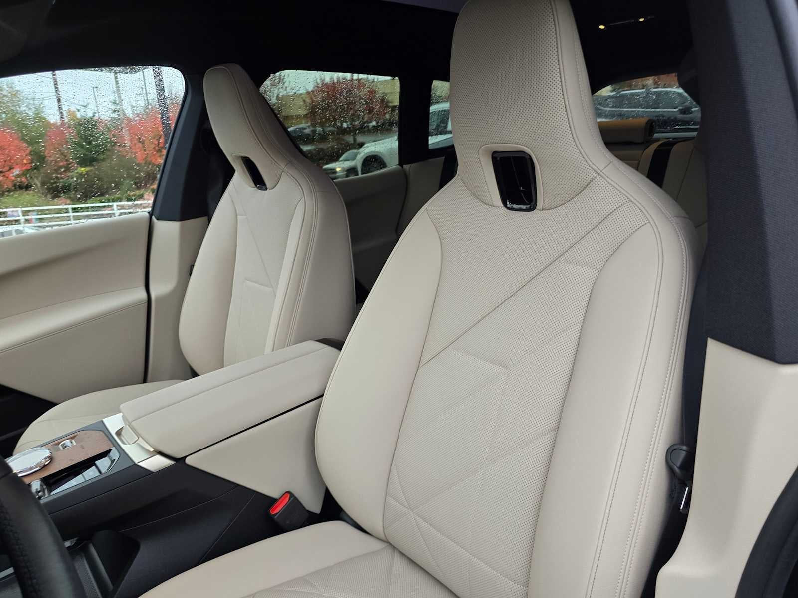 2026 BMW iX xDrive60