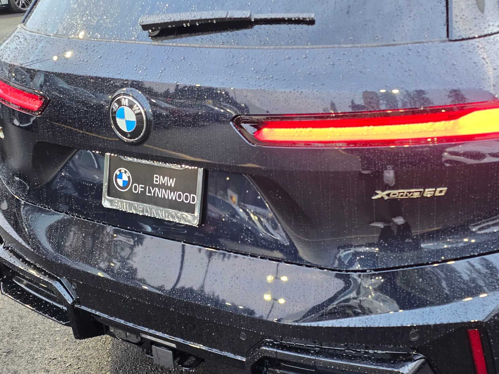 2026 BMW iX xDrive60