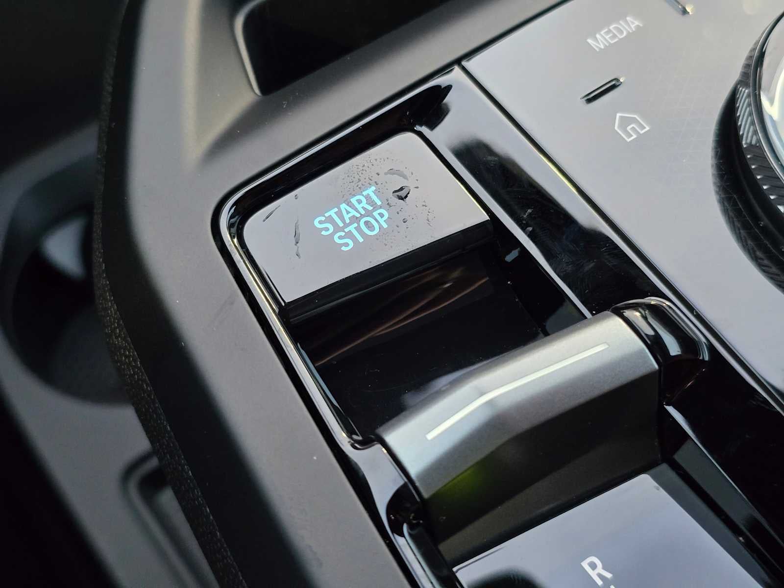 2026 BMW iX xDrive60