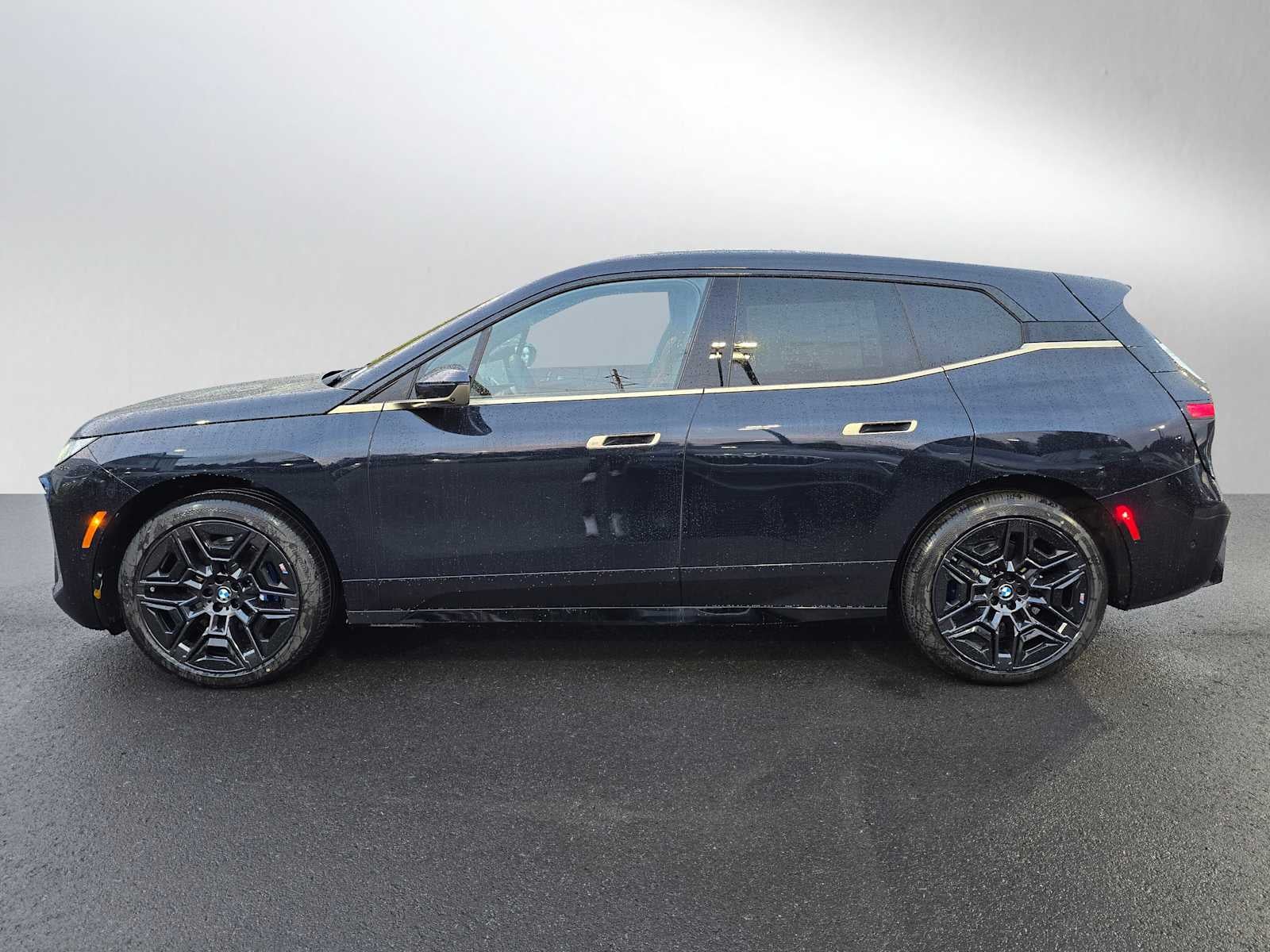 2026 BMW iX xDrive60