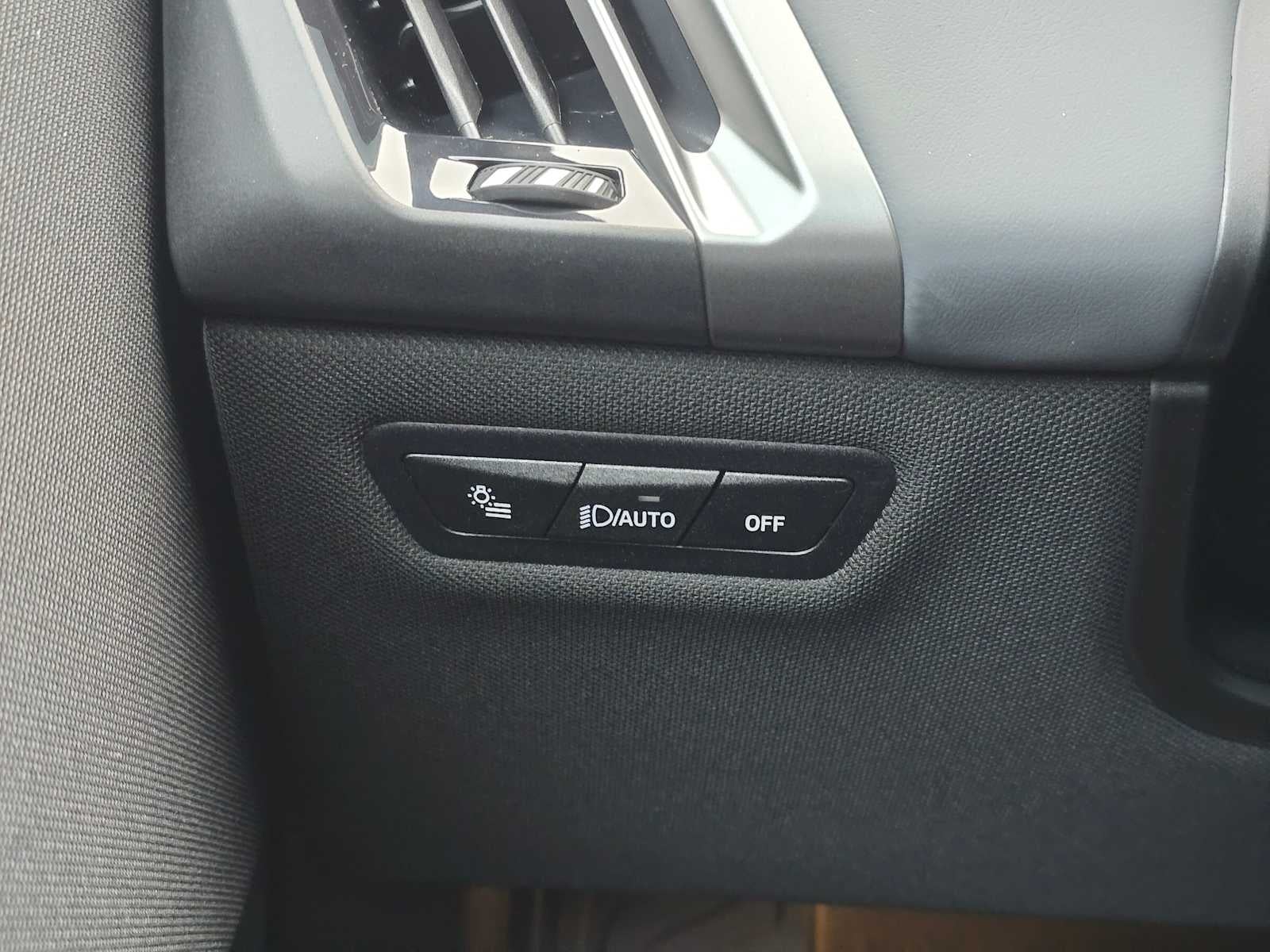 2026 BMW iX xDrive60