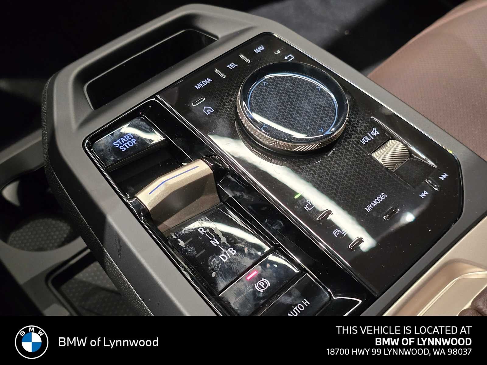 2026 BMW iX xDrive60 xDrive60