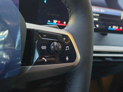 2026 BMW iX xDrive60