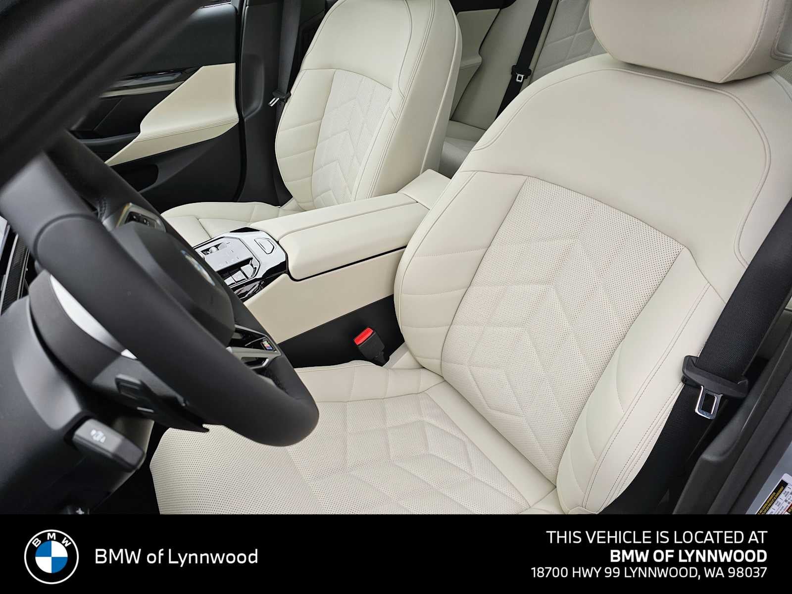 2026 BMW 550e xDrive 550e xDrive