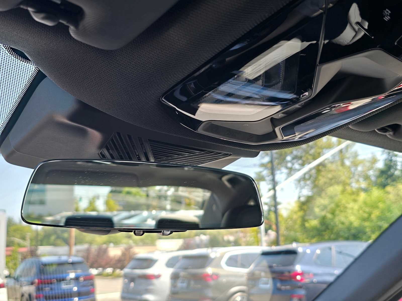 2026 BMW 5 Series 550e xDrive