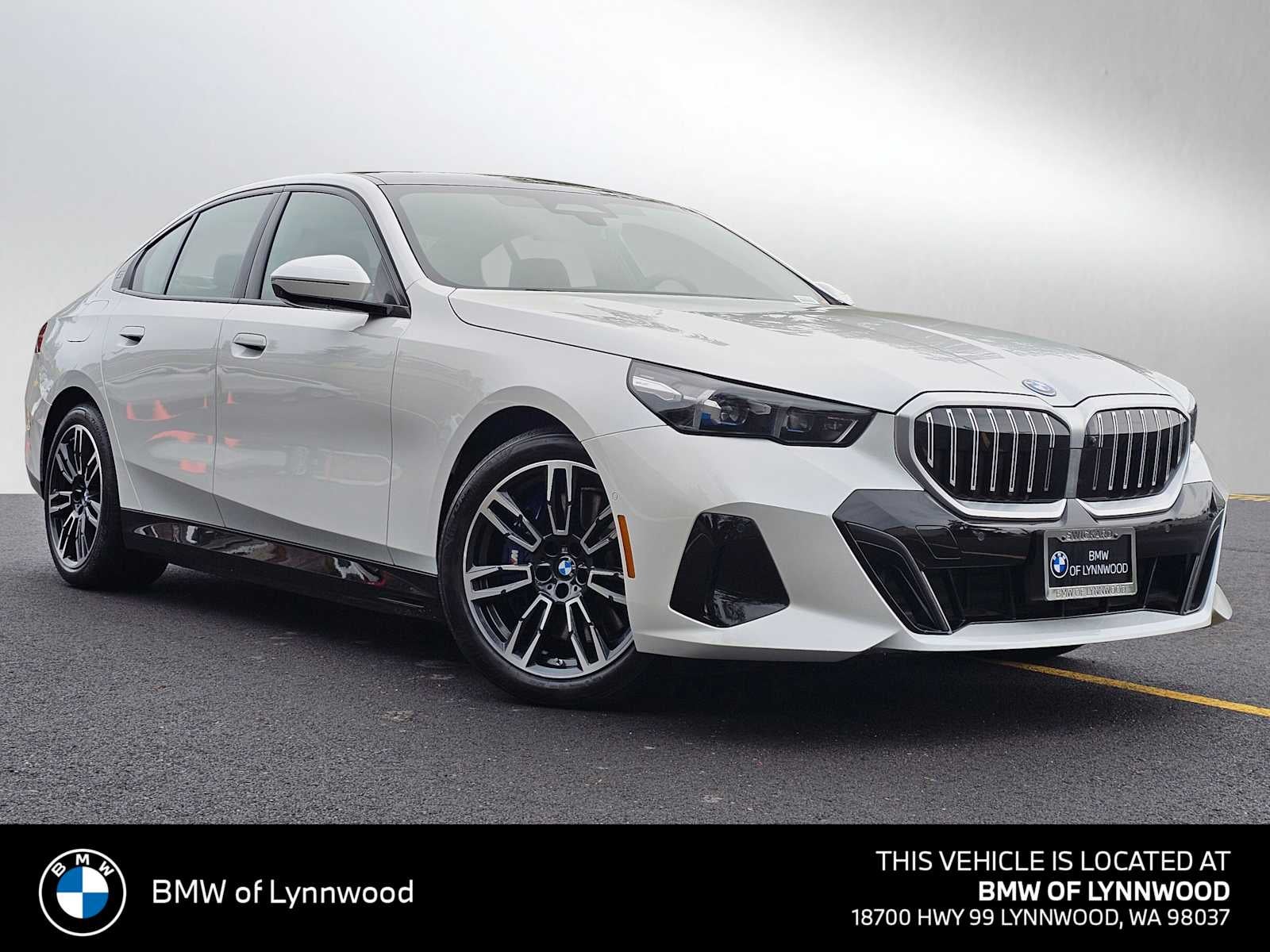 2026 BMW 550e xDrive 550e xDrive