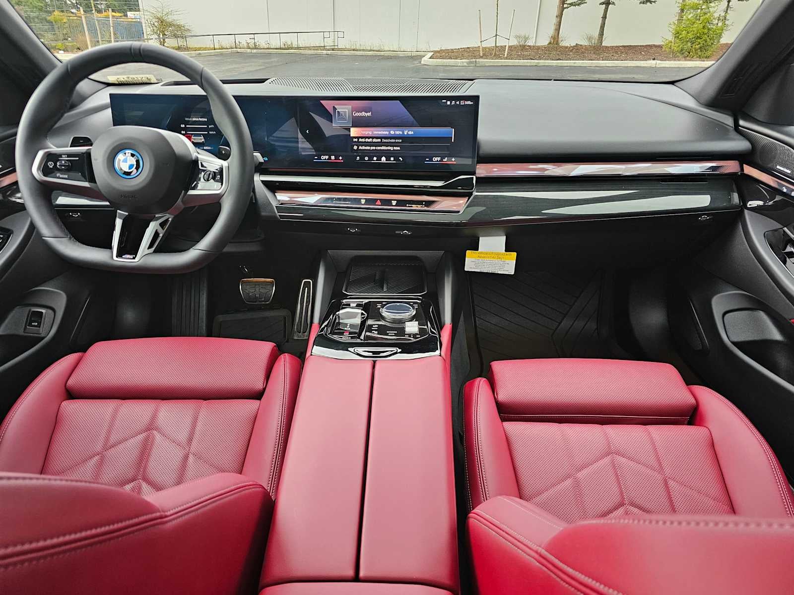 2026 BMW 550e xDrive 550e xDrive