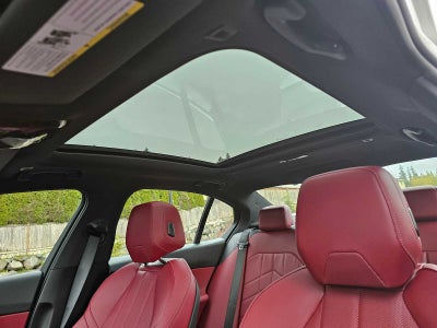 2026 BMW 550e xDrive 550e xDrive