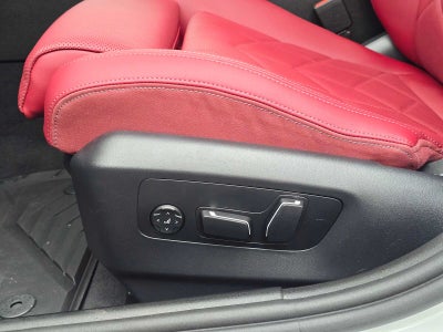 2026 BMW 550e xDrive 550e xDrive