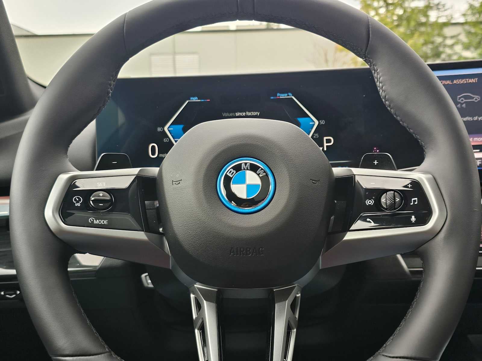 2026 BMW 550e xDrive 550e xDrive