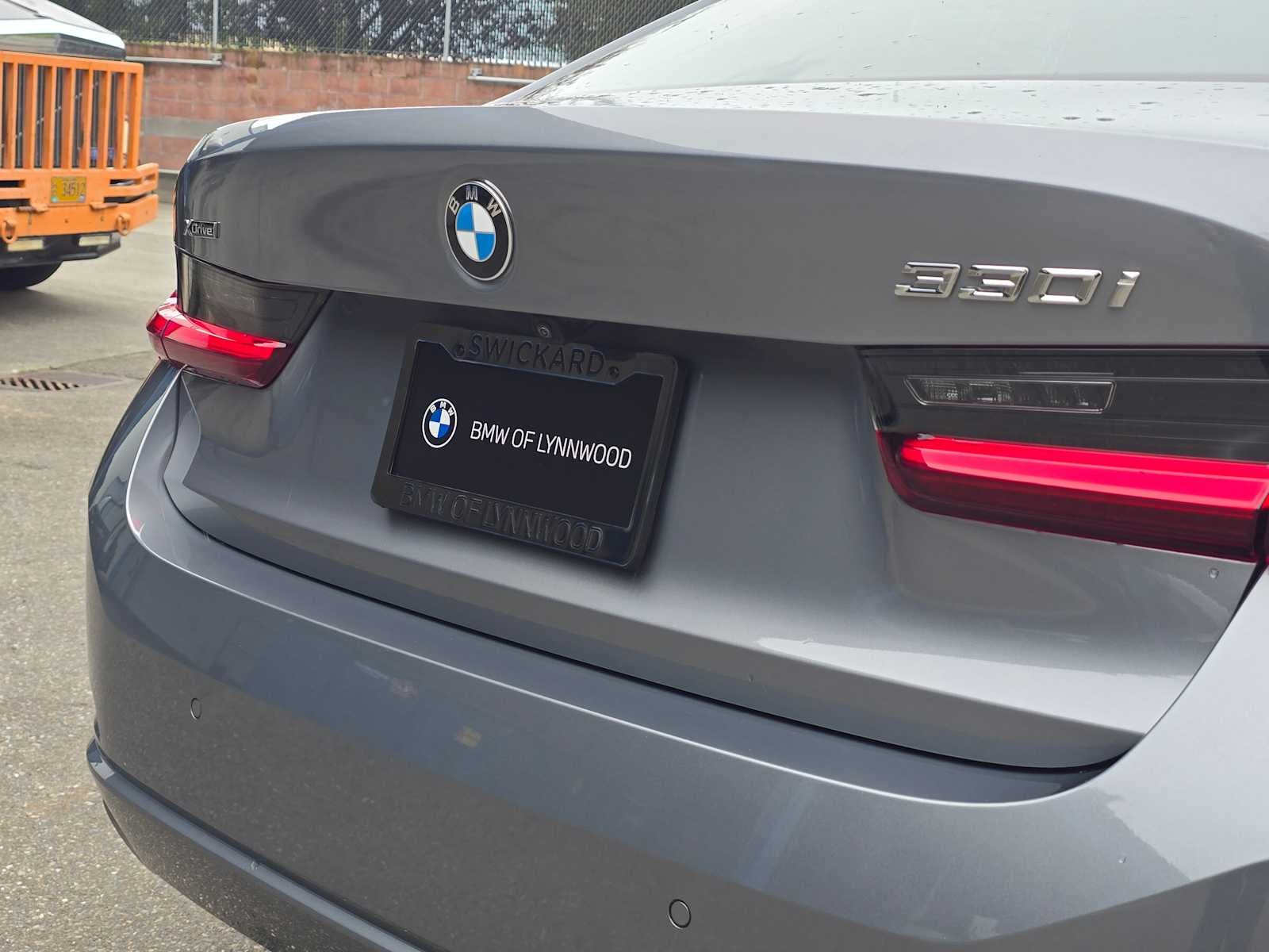 2025 BMW 330i xDrive 330i xDrive