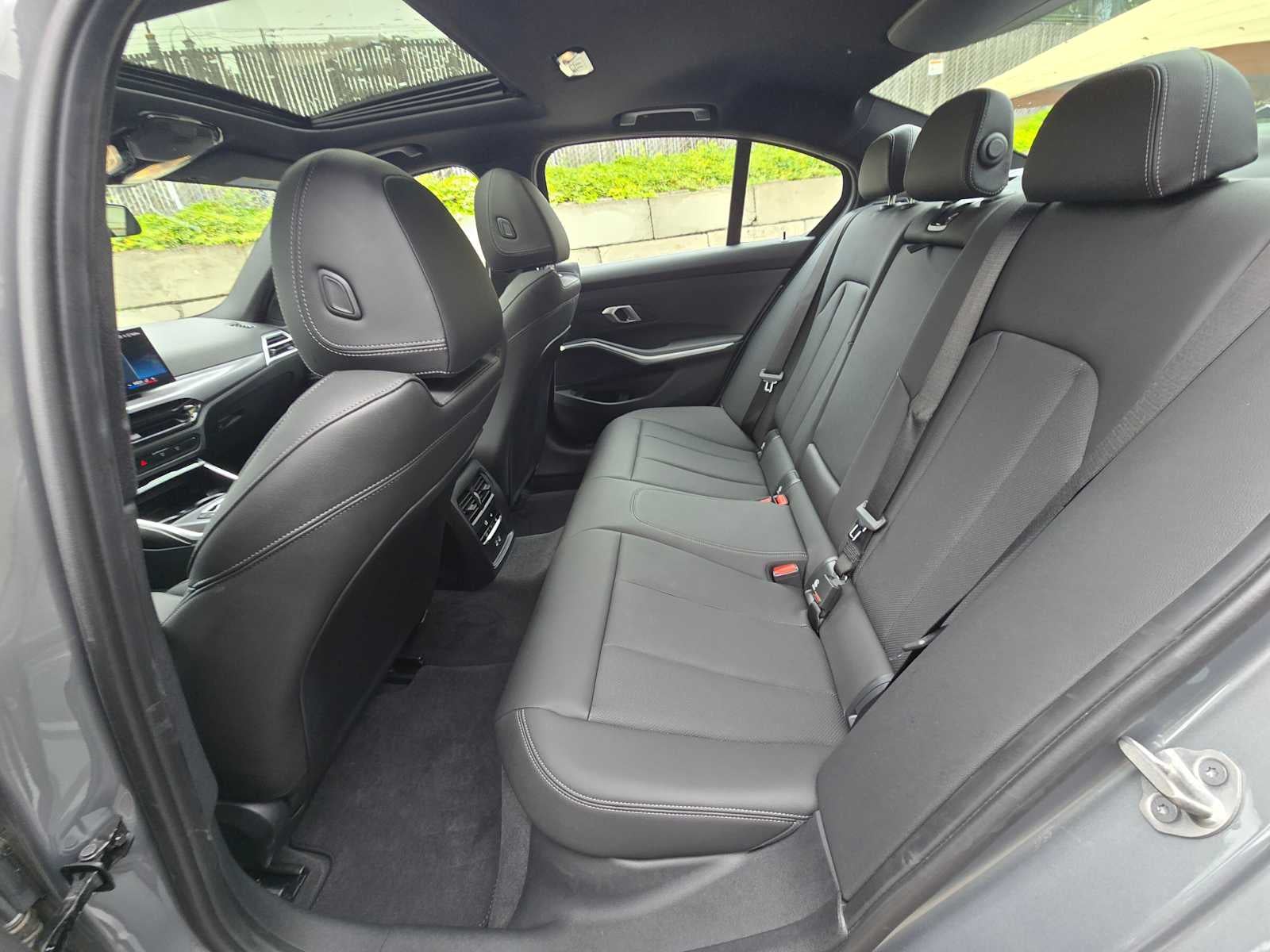 2025 BMW 330i xDrive 330i xDrive