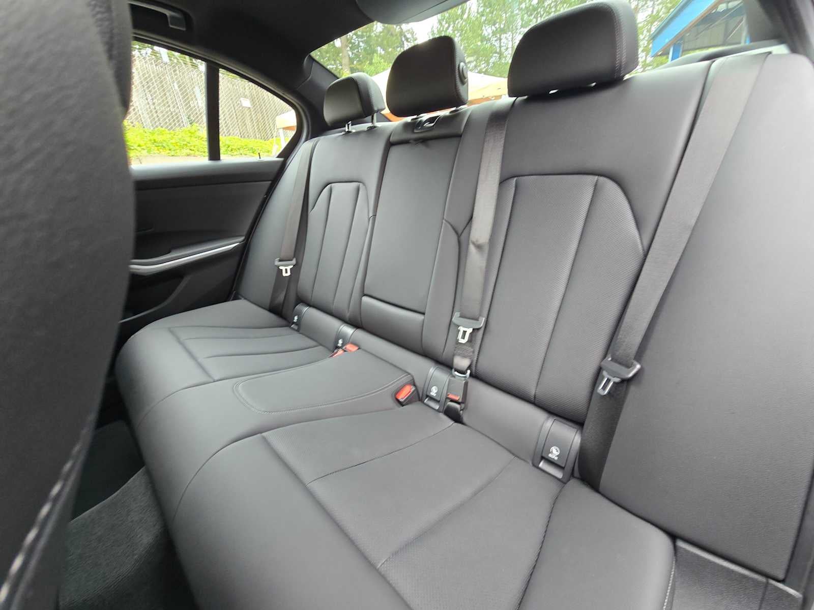 2025 BMW 330i xDrive 330i xDrive