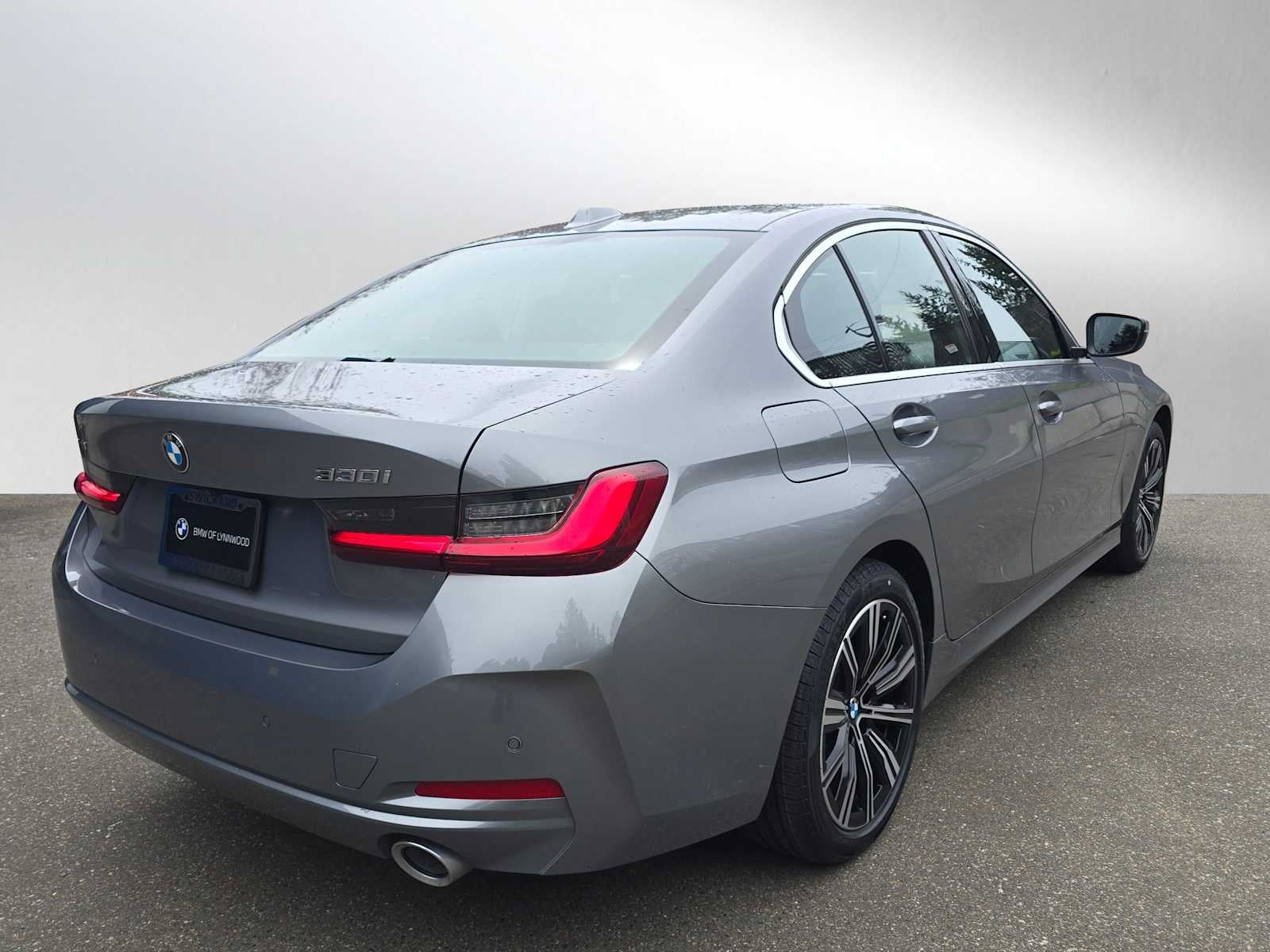 2025 BMW 330i xDrive 330i xDrive