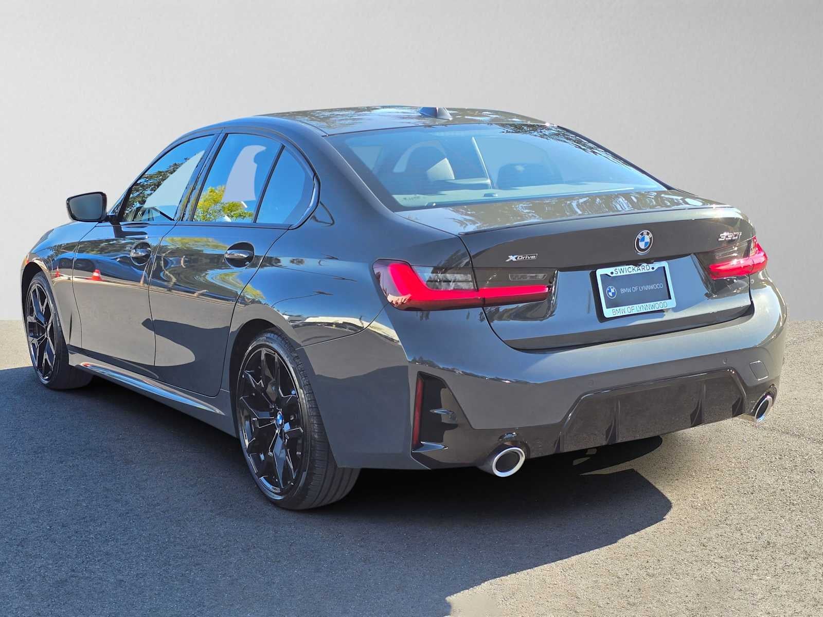 2026 BMW 330i xDrive 330i xDrive