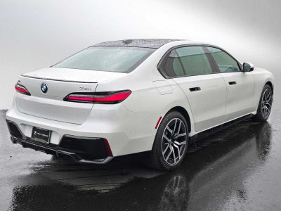 2025 BMW 7 Series 740i xDrive