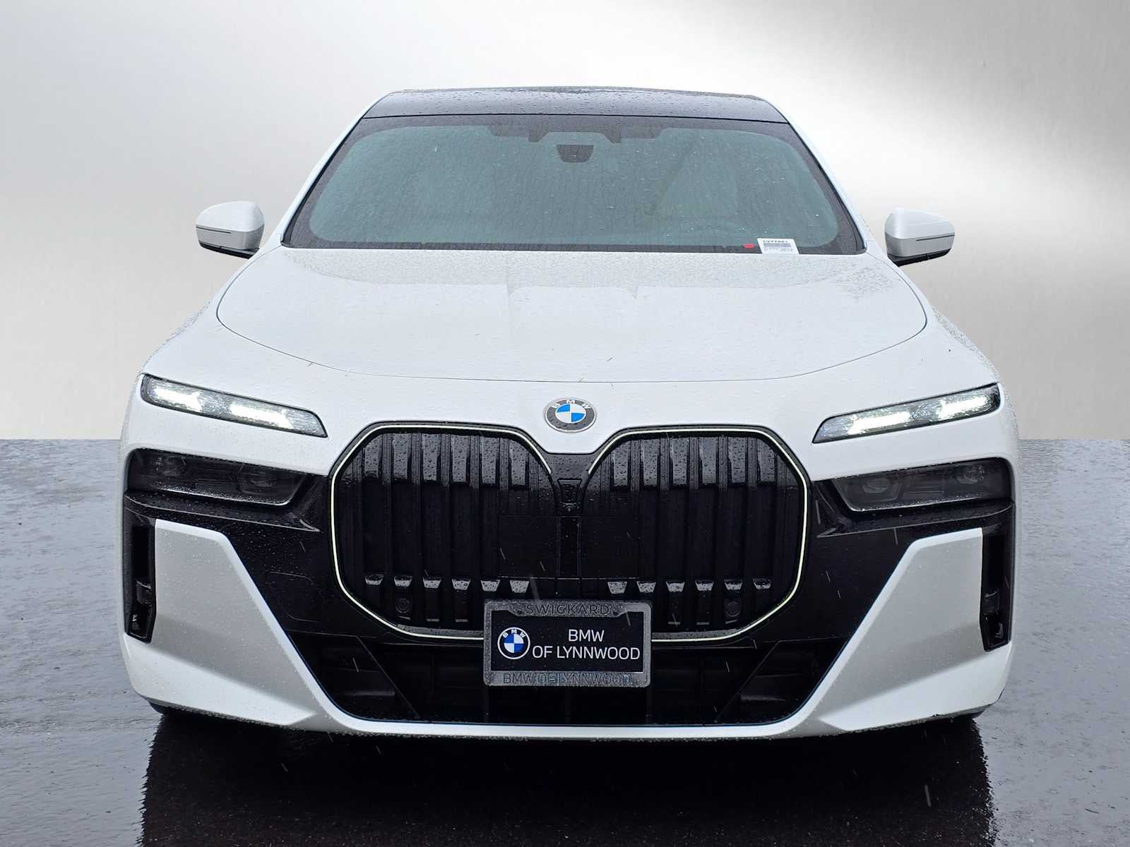 2025 BMW 7 Series 740i xDrive