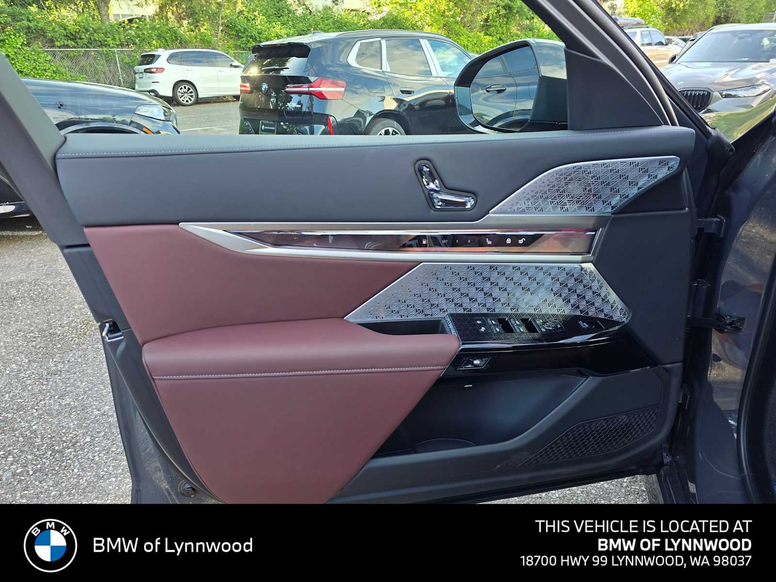 2025 BMW 7 Series 750e xDrive