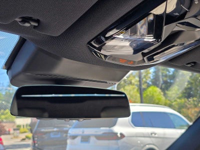 2025 BMW 7 Series 750e xDrive