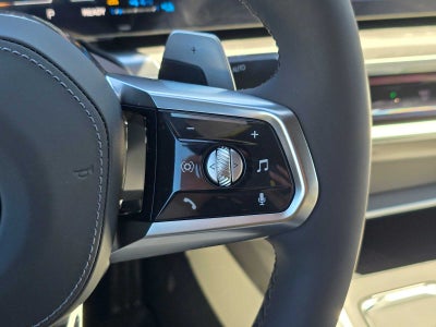 2025 BMW 7 Series 750e xDrive