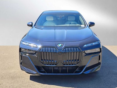 2025 BMW 7 Series 750e xDrive