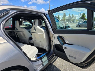 2025 BMW 7 Series 750e xDrive