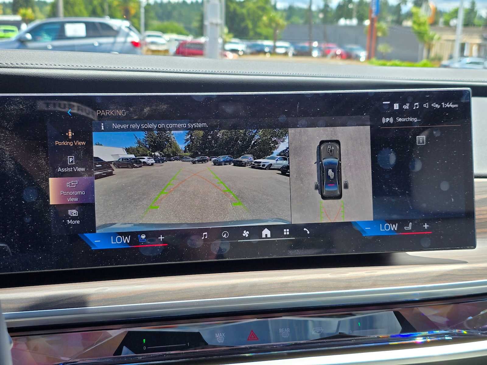 2025 BMW 7 Series 750e xDrive