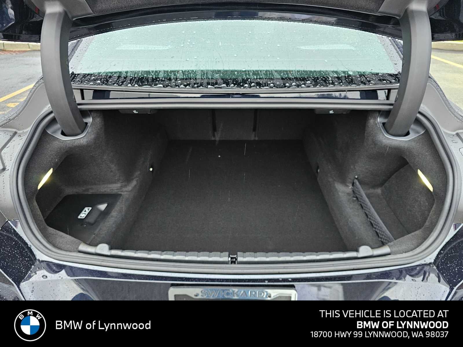 2026 BMW 8 Series 840i