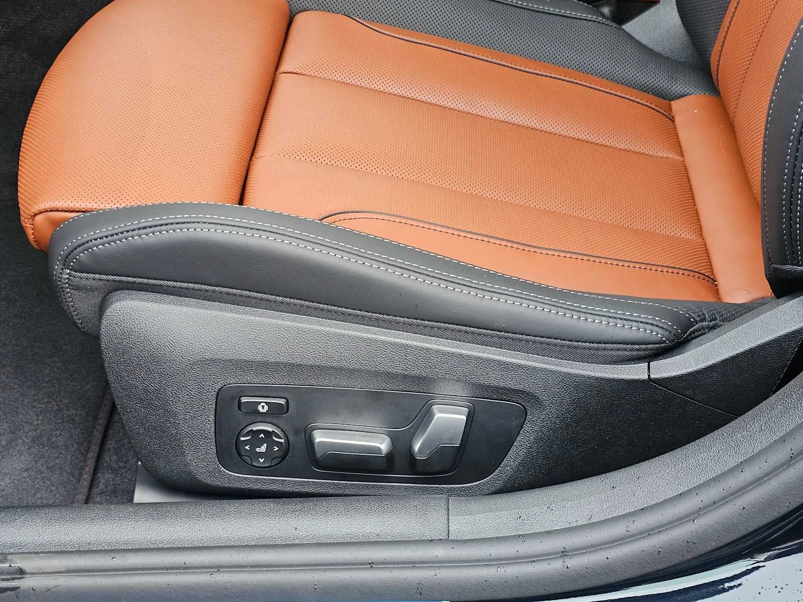 2026 BMW 8 Series 840i