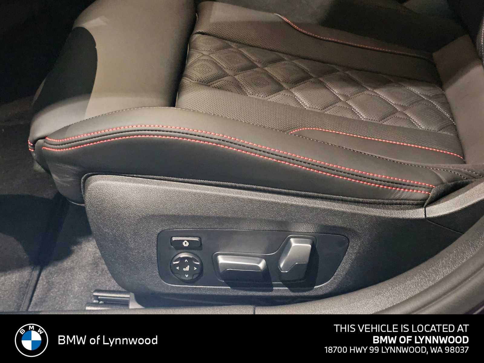 2026 BMW M850i xDrive M850i