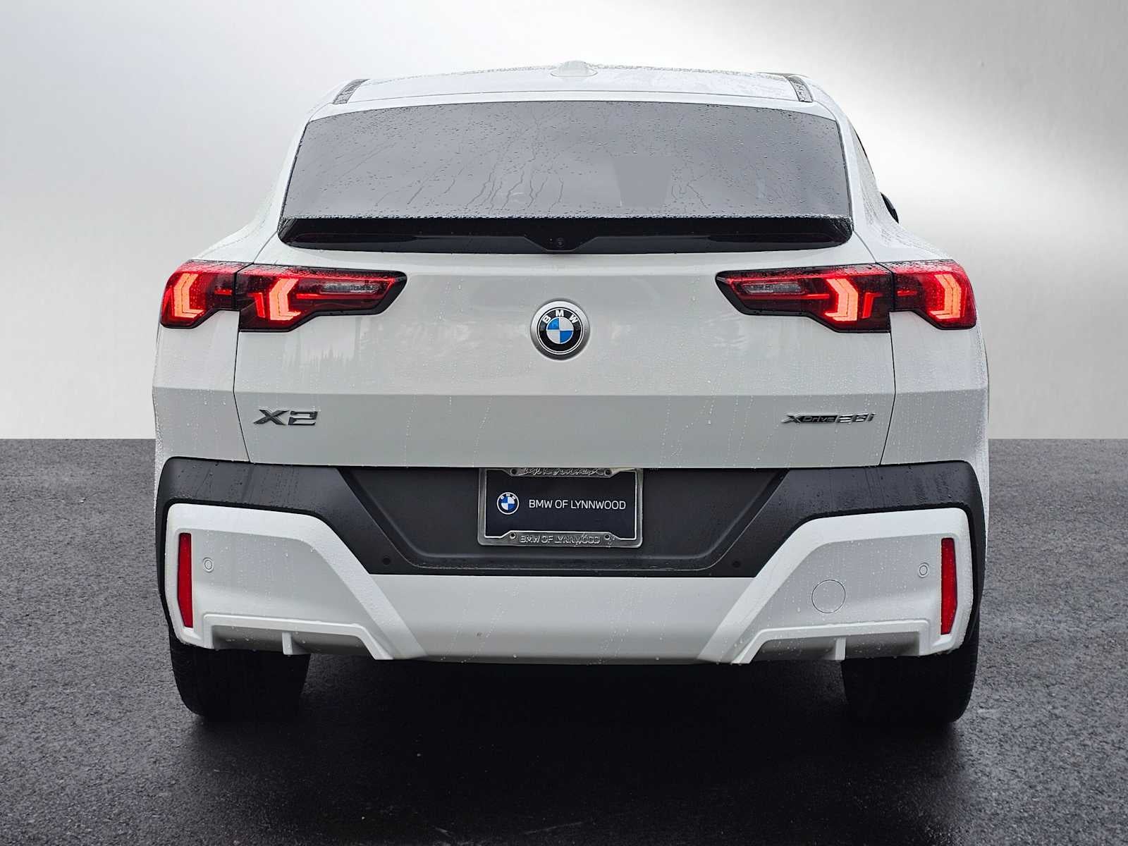 2025 BMW X2 xDrive28i