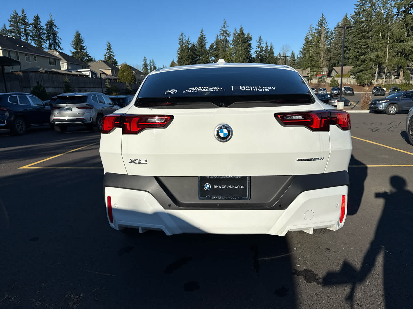 2025 BMW X2 xDrive28i xDrive28i