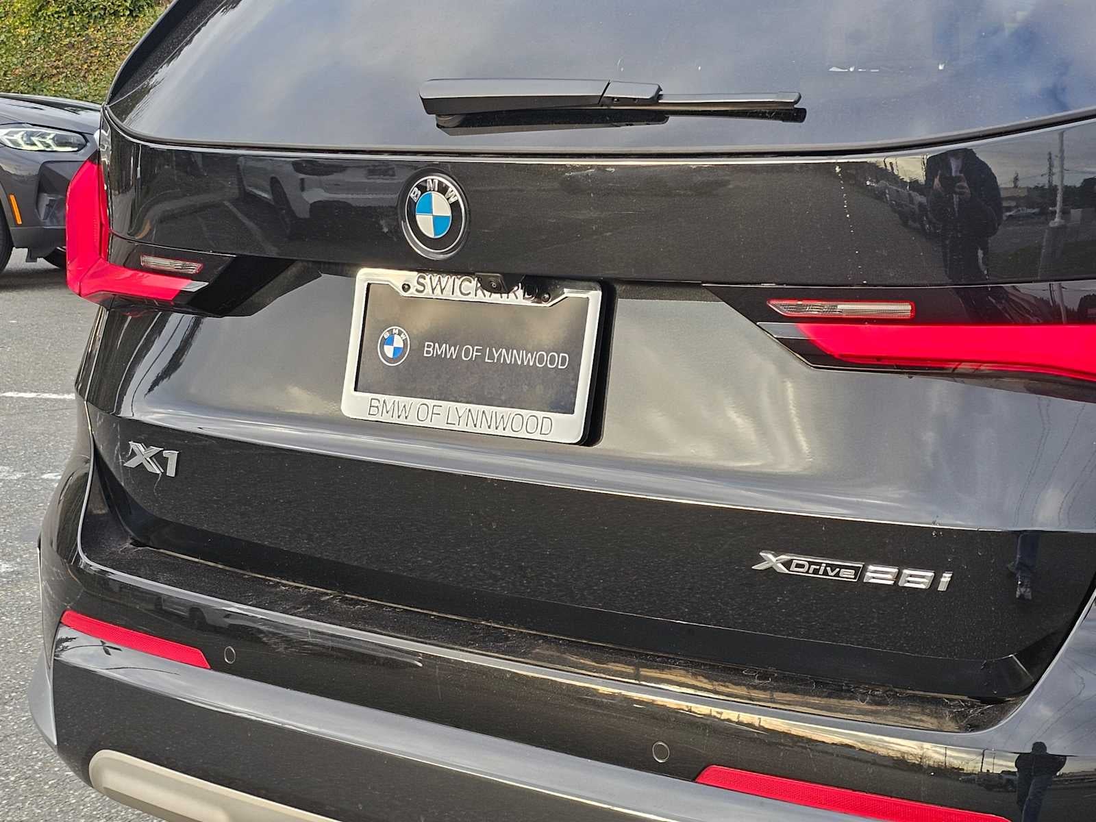 2025 BMW X1 xDrive28i