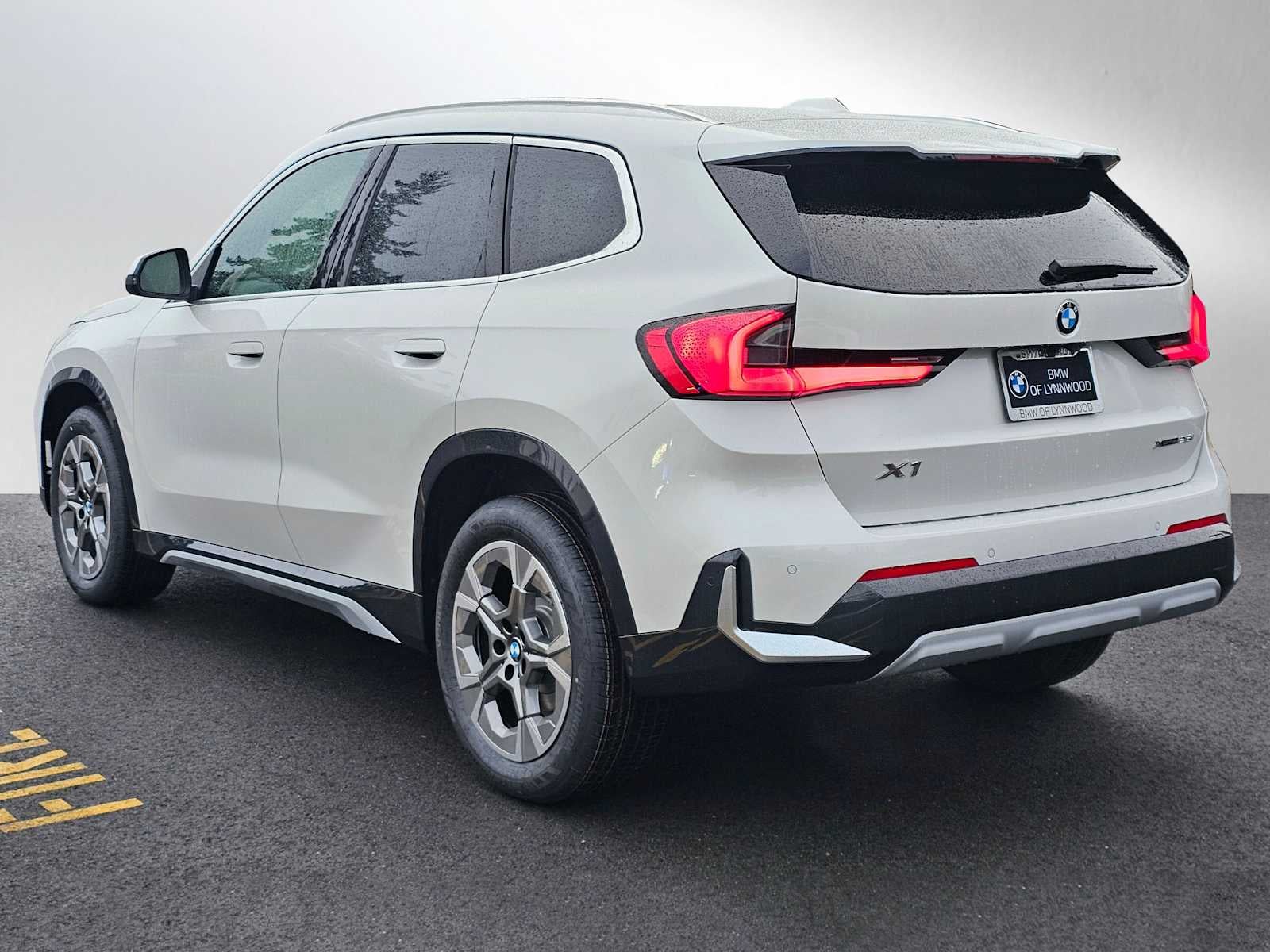 2026 BMW X1 xDrive28i xDrive28i