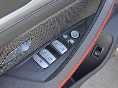 2025 BMW i4 M50