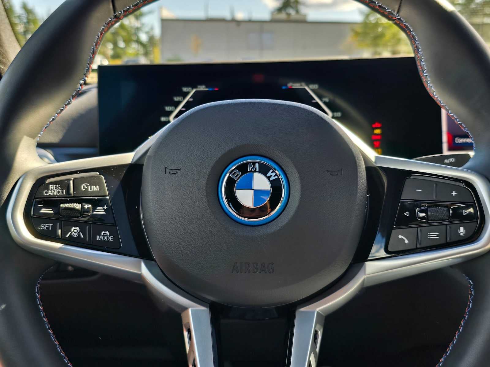2025 BMW i4 M50