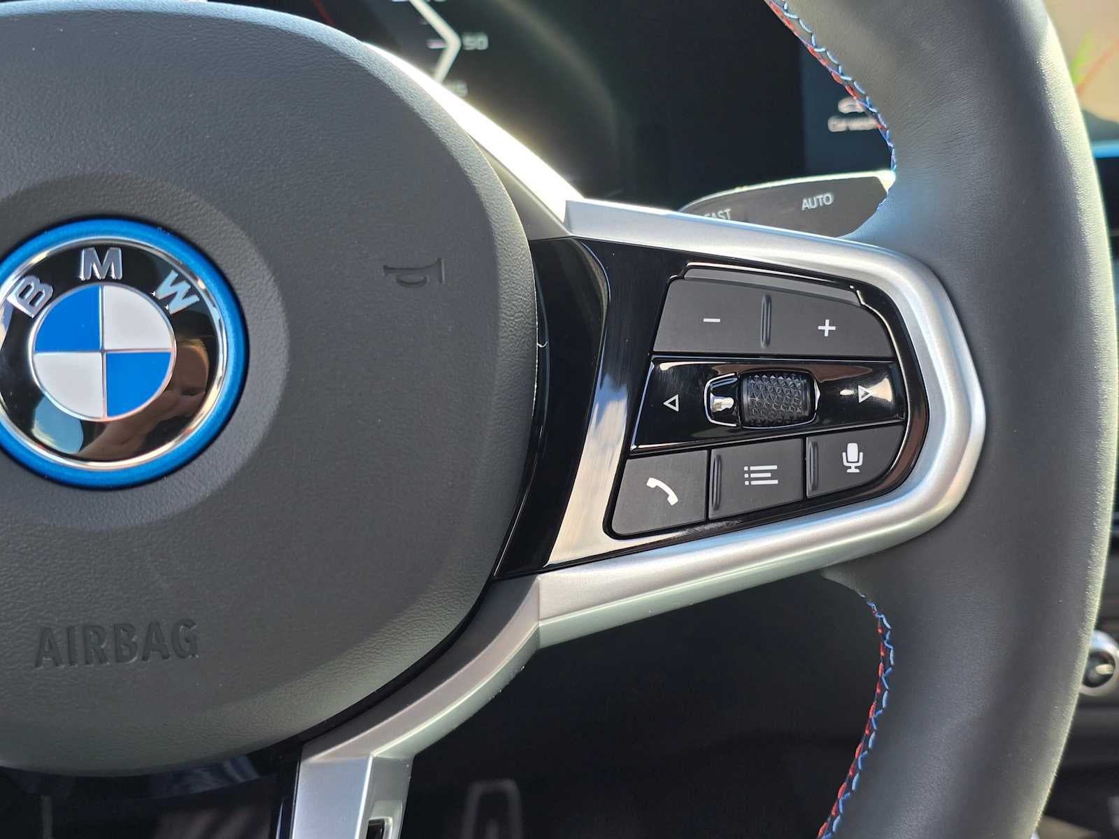 2025 BMW i4 M50
