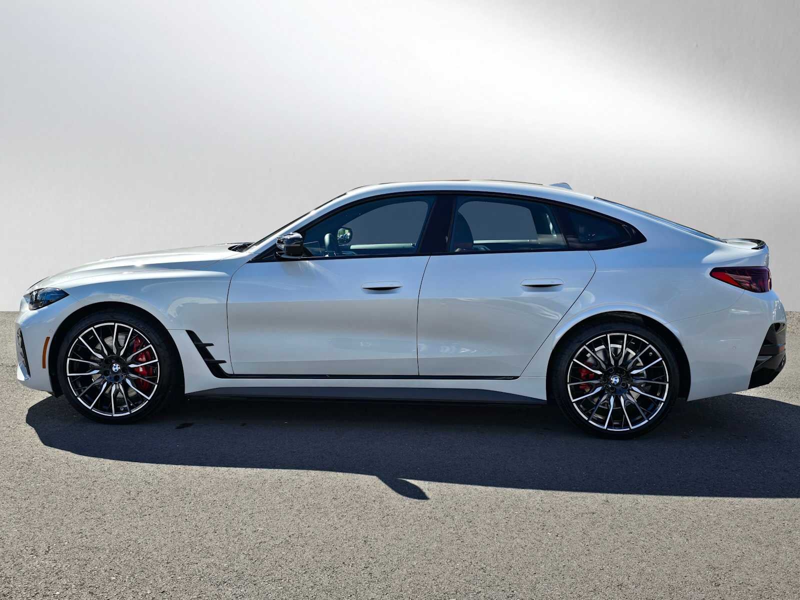 2025 BMW i4 M50