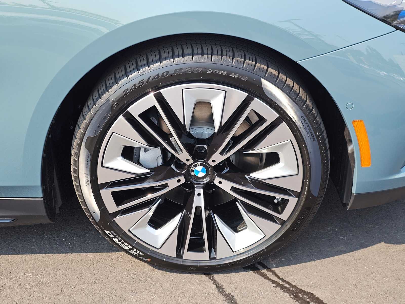 2026 BMW i5 xDrive40